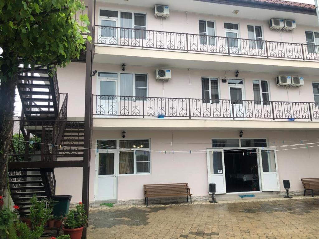 Holidays In Sukhum Sukhumi Exterior photo